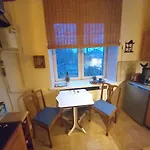 Warm Comfy Apartment