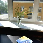 Warm Comfy Apartment *