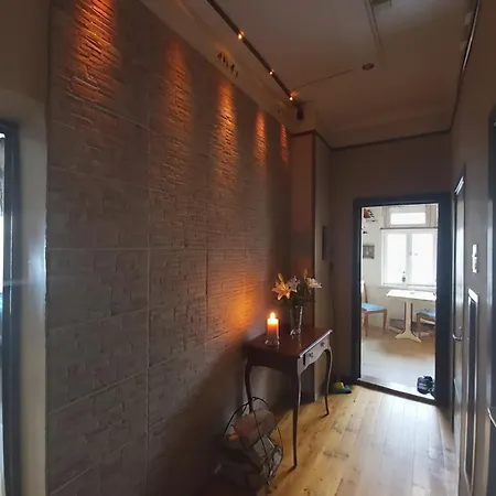 Warm Comfy 아파트 *
